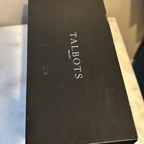 Talbots Edison side bow flat, size 8 1/2 - Picture 7 of 7